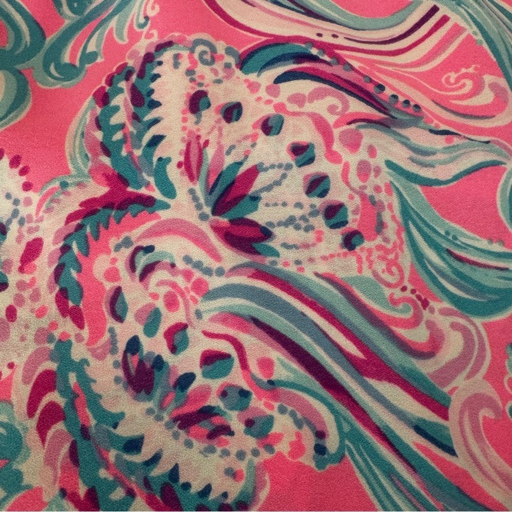 Lilly Pulitzer Pearl Romper in Don’t Be Jelly print Prosecco Pink - Picture 9 of 10